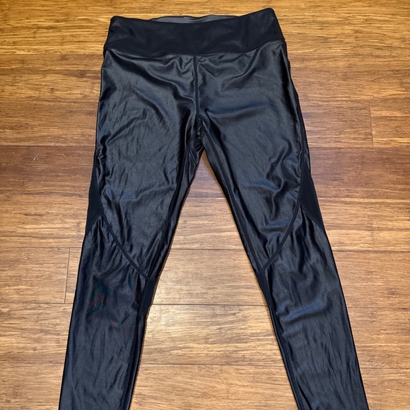 ALALA Women’s Captain Ankle Tight - Picture 9 of 9